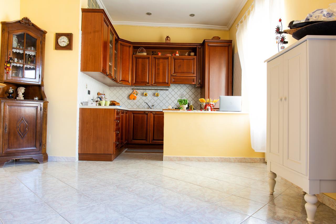 B&B Casa Fusco Fondi Eksteriør bilde