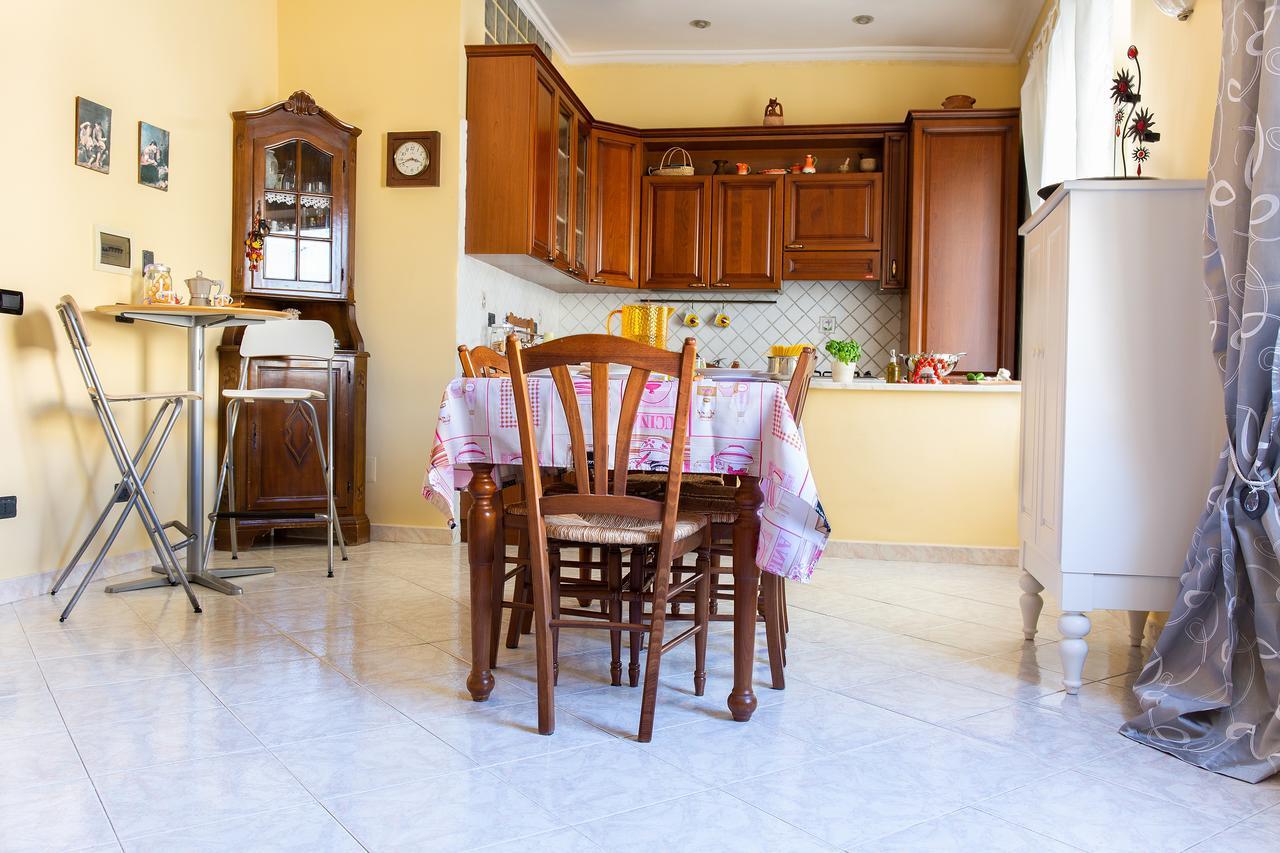 B&B Casa Fusco Fondi Eksteriør bilde
