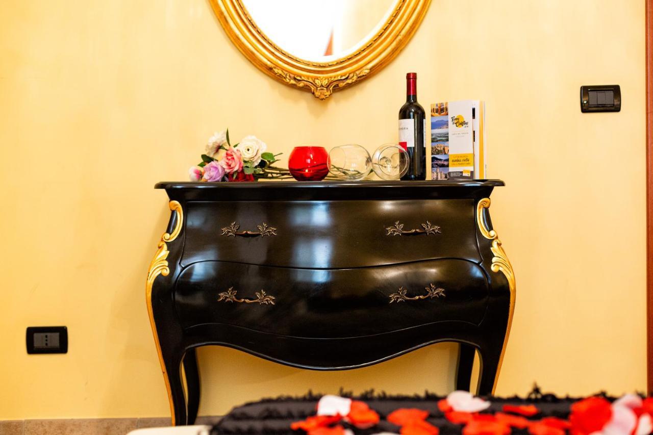 B&B Casa Fusco Fondi Eksteriør bilde
